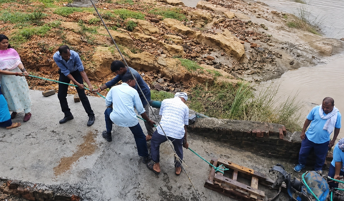 उरीमारी में दामोदर नदी, उरीमारी में दामोदर नदी, Weather News, JoharExpress, Johar Express Newsa, Johar Express News, Urimari News, Sayal news, barkagaron News, hazaribagh News,